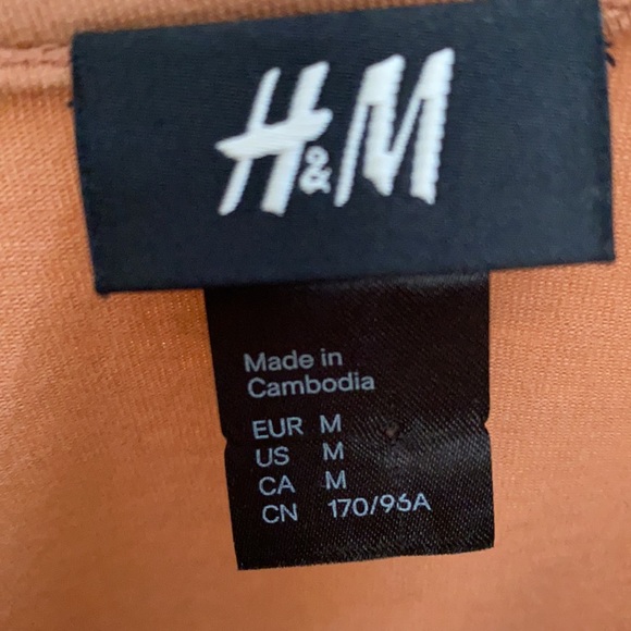 Top - Picture 3 of 5